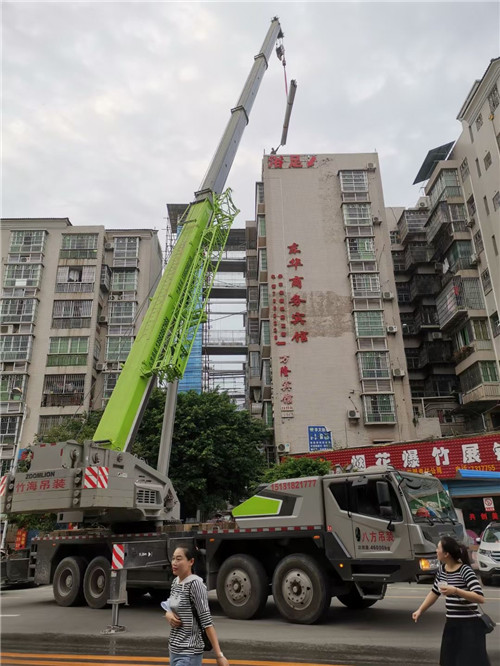 刚察县吊车租赁需要注意事项